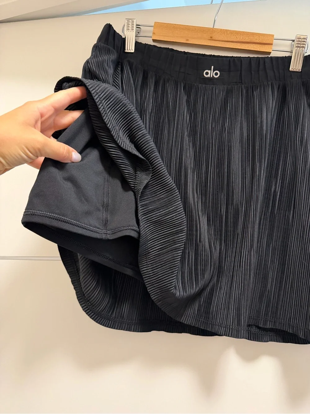 ALO Yoga Black Pleated Circle Skirt